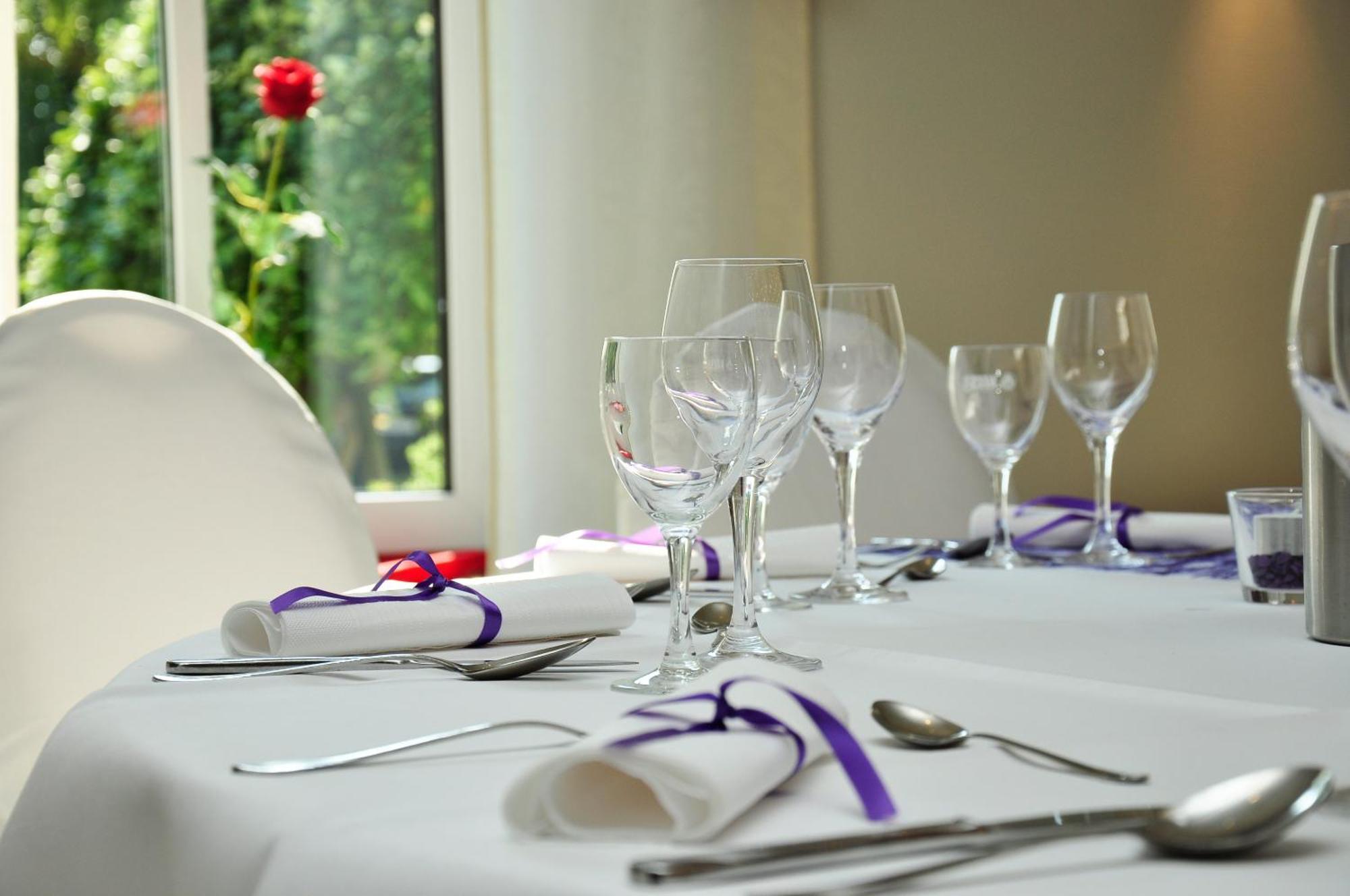 Hotel & Restaurant Zum Deutschen Hause Kirchhatten Dış mekan fotoğraf
