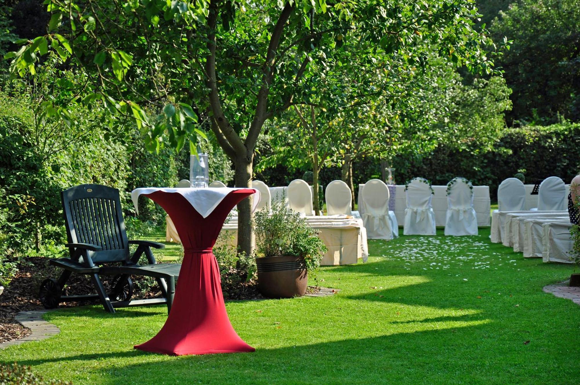 Hotel & Restaurant Zum Deutschen Hause Kirchhatten Dış mekan fotoğraf