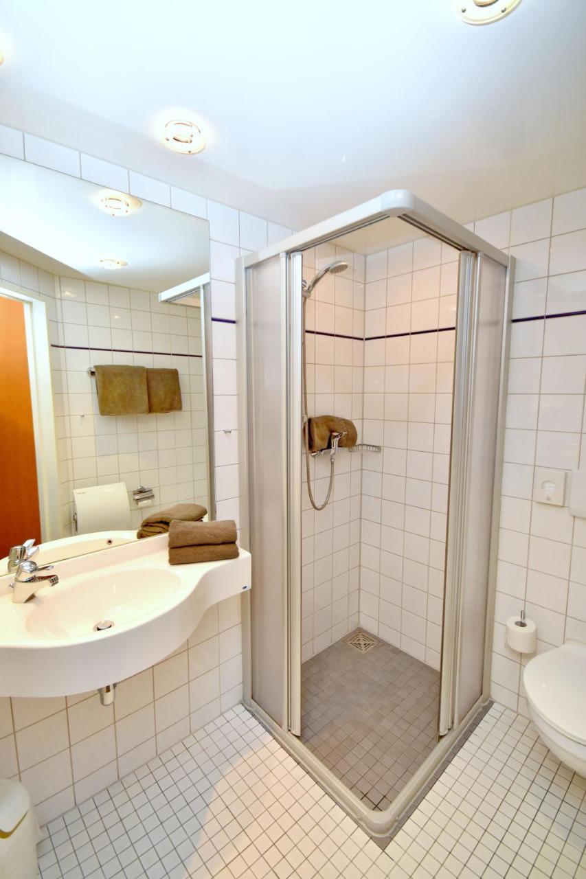 Hotel & Restaurant Zum Deutschen Hause Kirchhatten Dış mekan fotoğraf